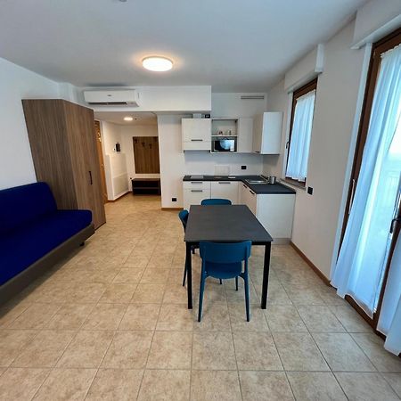 Corte Milano Rozzano Ngoại thất bức ảnh