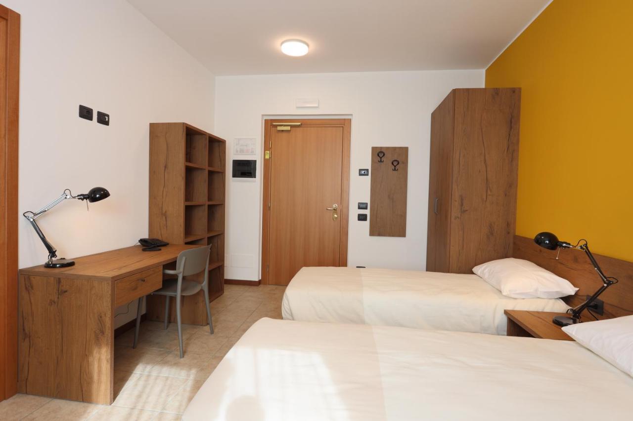Corte Milano Rozzano Ngoại thất bức ảnh